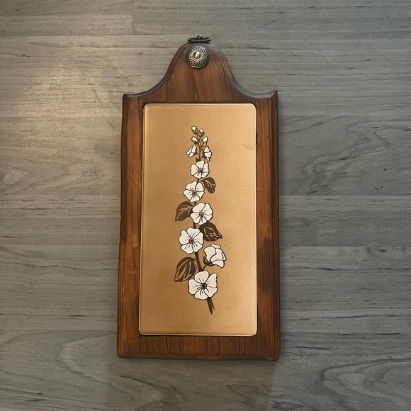 Vintage Floral Hanging Art - Picture 1 of 2